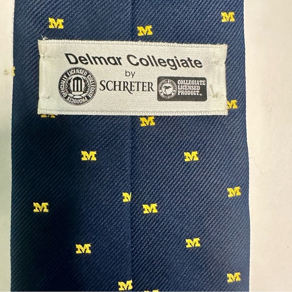 🎉HP🎉Go BLUE—Vtg UNIVERSITY of MICHIGAN Block M Embroidered Classic Tie - Picture 2 of 6